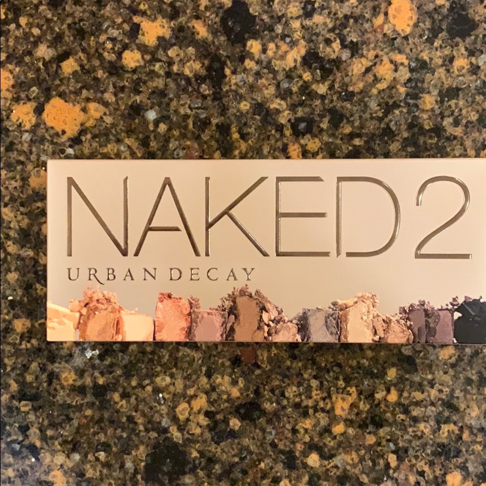 Urban Decay Naked 2 eye shadow